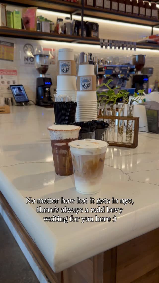 The marble counter and iced drinks at Coffee Cloud